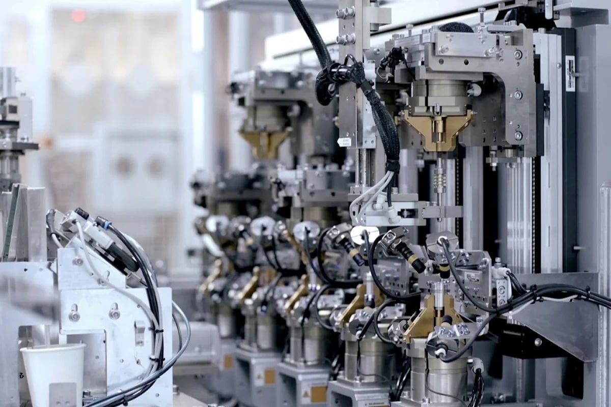 Dyson manufacturing details